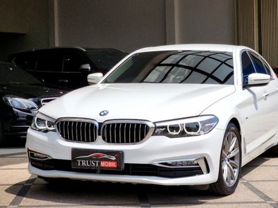 2019 BMW 5 Series Sedan 520i Luxury