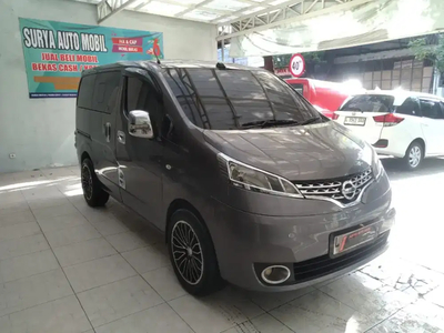 Nissan Evalia 2012