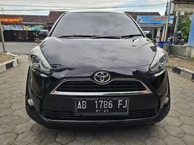 Toyota Sienta 2017