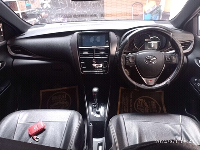 TDP (21JT) Toyota YARIS GR SPORT 1.5 AT 2022 Hitam