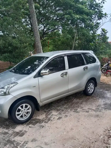 Toyota Avanza 2014