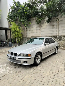 BMW 520i 2003