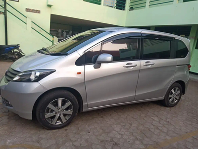 Honda Freed 2012