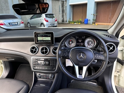 Jual Mercedes-Benz GLA 200 2019 Gasoline di DKI Jakarta - ID36484511
