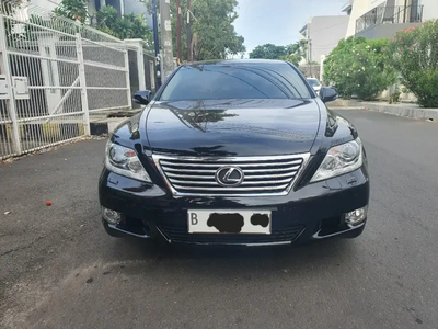 Lexus LS460 2012