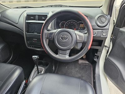 Toyota Agya G TRD 1.2 AT ( Matic ) 2021 Putih Km Low 21rban plat bogor