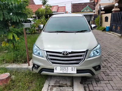 Toyota Kijang Innova 2005