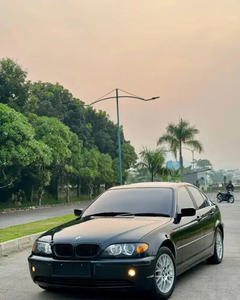 BMW 325i 2003