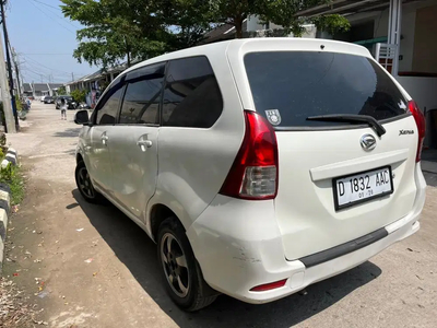 Daihatsu Xenia 2013