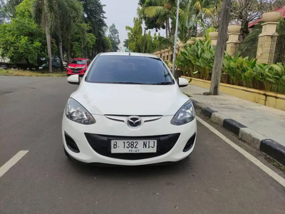 Mazda 2 2013