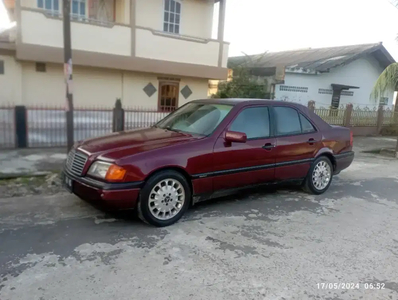 Mercedes-Benz B180 1994