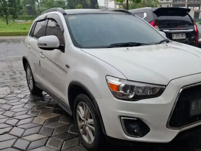 Mitsubishi Outlander 2015