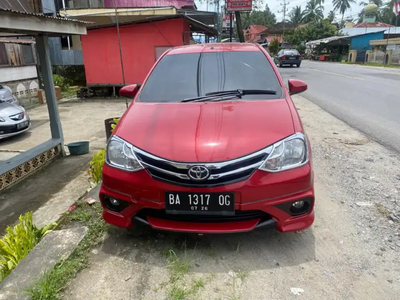 Toyota Etios Valco 2016