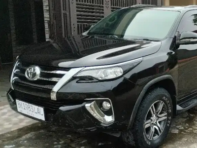 Toyota Fortuner 2016