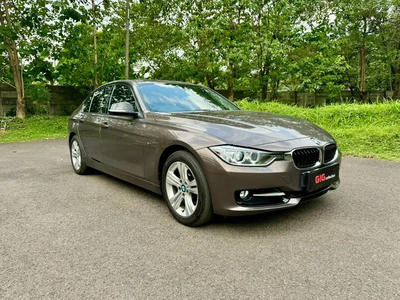 BMW 320i 2015