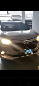 Daihatsu Xenia 2016