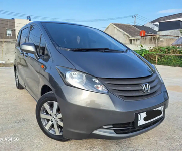 Honda Freed 2010