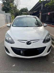 Mazda 2 2011