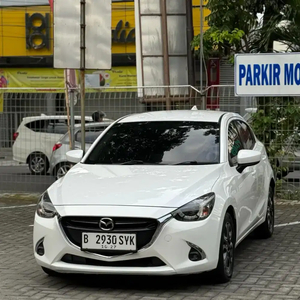 Mazda 2 2017