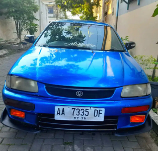 Mazda 323 1999