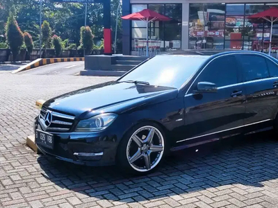 Mercedes-Benz C250 2012