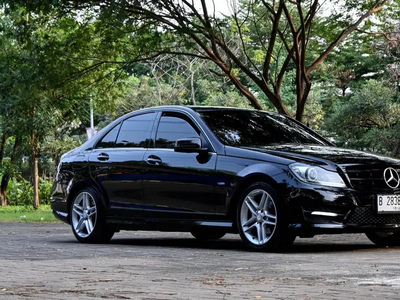 Mercedes-Benz C250 2012