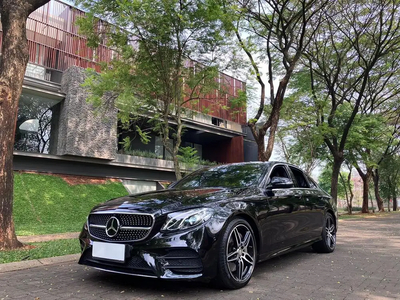 Mercedes-Benz E300 2017