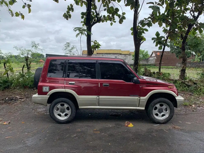 Suzuki Escudo 1998