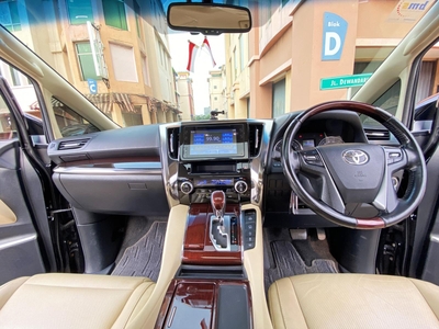 Toyota Alphard 2.5 G A/T 2017 dp minim atpm bs tt