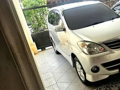 Toyota Avanza 2010