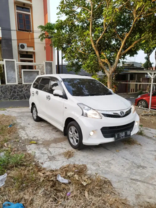 Toyota Avanza 2012