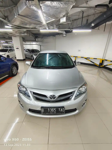 Toyota Corolla Altis 2012