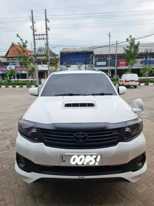 Toyota Fortuner 2014