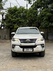 Toyota Fortuner 2016