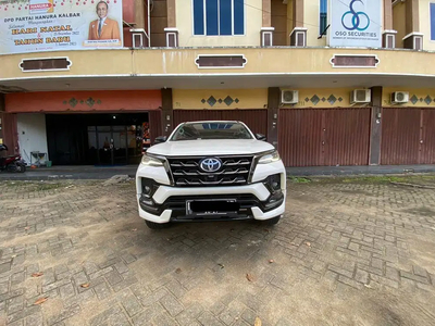 Toyota Fortuner 2022