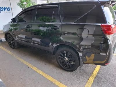 Toyota Kijang Innova 2016