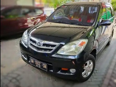 2011 Daihatsu Xenia Li Deluxe VVTi 1.0 MT
