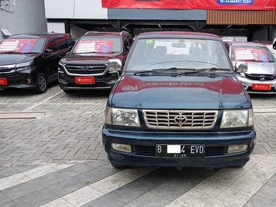 Toyota Kijang LGX 2000 MPV