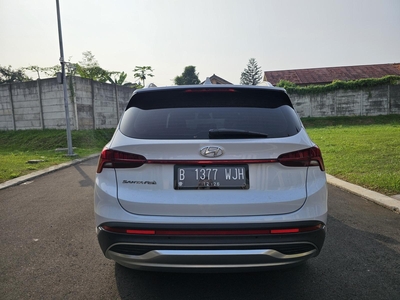 Hyundai Santa Fe G 2.5 6AT Signature 2021 Putih KM 33Rbuan TGN Pertama