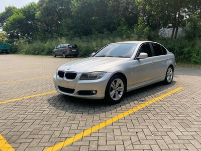 2010 BMW 3 Series Sedan 320i Dynamic