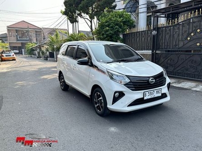 2023 Daihatsu Sigra 1.2 R DLX AT