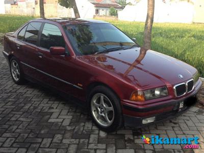 Jual BMW 318i E36 Th 1997 MT Merah Maroon