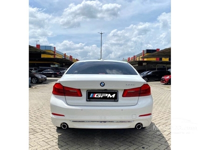 2018 BMW 520i 2.0 Luxury Sedan 2019 KM 39rb