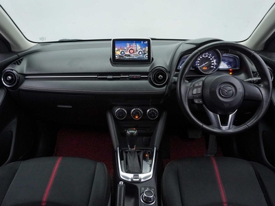 Mazda 2 R 2015 SUV - Beli Mobil Bekas Murah
