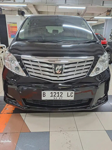 Toyota Alphard 2010