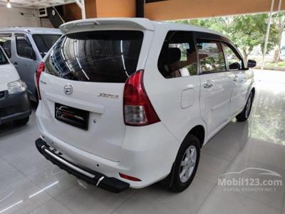 Daihatsu Xenia X STD MPV 2012