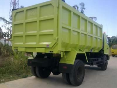 Dump truk Hino FG 2020