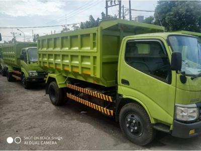 Hino dump truk Dutro 2021