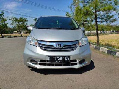 Honda Freed S A/T 2013 Silver