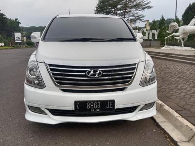 Hyundai H1 XG Bensin AT 2012 Istimewa